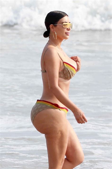 Kim Kardashian Shows Off Perky Butt On Mexican Beach 3 Years After Cellulite Pics The Us Sun