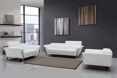 This beautiful leather sofa features clean, modern lines with arms and black wooden tapered legs. Divani Casa Ronen Modern White Leather Sofa Set