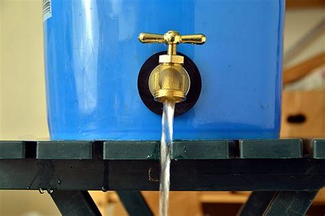 Plumbing in an outdoor spigot—or a second spigot, if your existing spigot isn't convenient for watering certain areas—is easy if your existing plumbing lines are cpvc (plastic). How to Put a Garden Hose Spigot on a Five-gallon Pail ...
