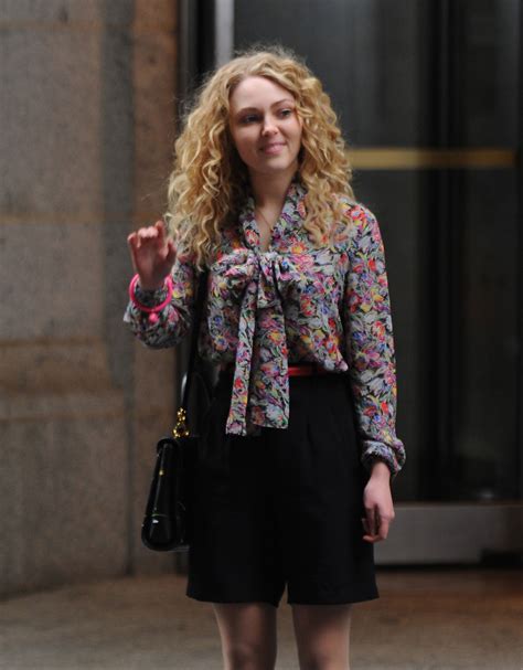 Fashion And The City Annasophia Robb Shoots Sex In The City Prequel Show