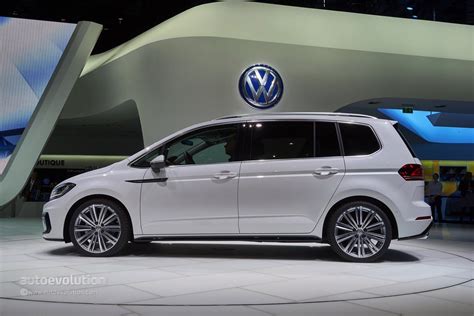 2016 Volkswagen Touran Debuts Class Leading Mpv Technologies In Geneva