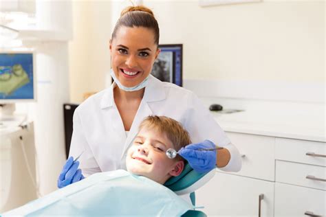 6 Reasons To Consider A Career As A Dental Hygienist