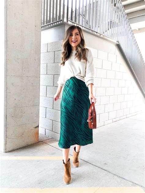 3 Easy Ways To Wear A Satin Skirt Simply Sutter Satin Skirt Outfit