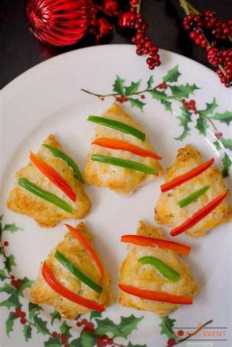Puff pastry pinwheels are a great appetizer or finger food for any occasion but for christmas i like to arrange them as a christmas tree. Easy Cheesy Christmas Tree Shaped Appetizers - An Alli Event