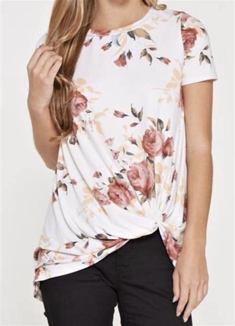 Floral Scoop Neck Top Thegypzycowgurl Clothes Tops