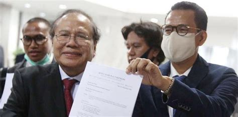 Selain refly, erick juga turut mencopot tiga jajaran komisaris pelindo i. Pekan Depan, MK Gelar Sidang Gugatan Presidential ...
