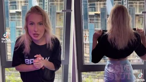 Viral News Astrid Wett Flashes Breasts To Construction Workers From Window Sparks Backlash