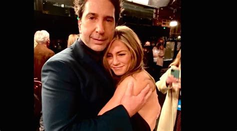 David Schwimmer And Jennifer Aniston Share ‘last Hug Of The Night In