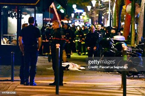 November 13 Paris Attack Photos And Premium High Res Pictures Getty Images