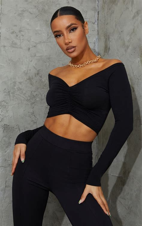 Black Slinky Ruched Front Long Sleeve Crop Top Prettylittlething Aus
