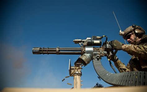Download Wallpapers M134 Minigun Multi Barreled Quick Firing Machine