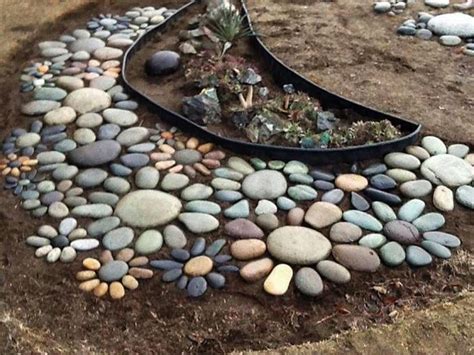 25 River Rock Garden Ideas For Beautiful Diy Designs