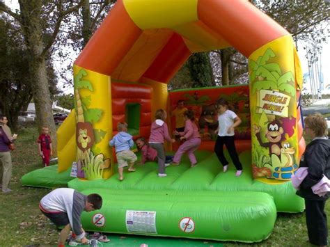 Jeux Gonflables Pour Enfants Agencement De Jardin Aux Meilleurs Prix