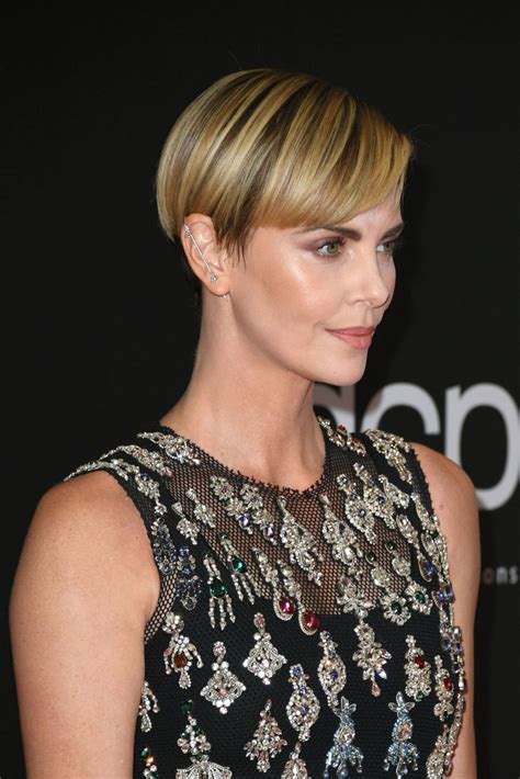 Jordan, charlize theron, sacha baron cohen, and eight other visionaries—this is #vfhollywood: Charlize Theron - 2019 Hollywood Film Awards • CelebMafia