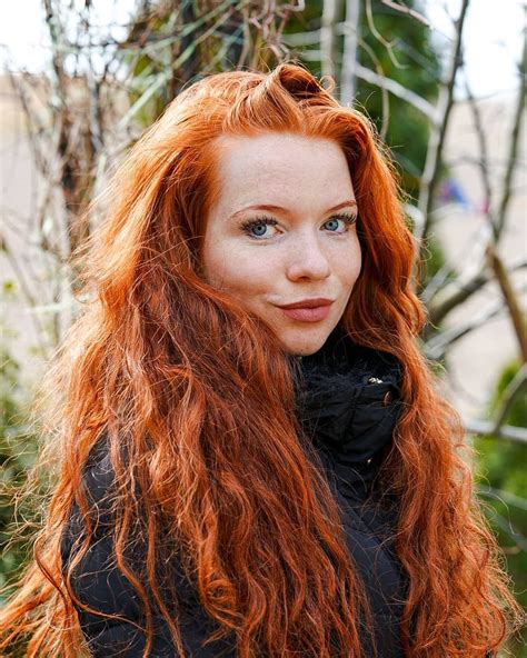 🅰🅽🆄🅴🅻🅰 🆂🅲🅷🅰🆁🅸🅽🅶🅴🆁 Redheadgirl • Photos Et Vidéos Instagram Natural Redhead Beautiful