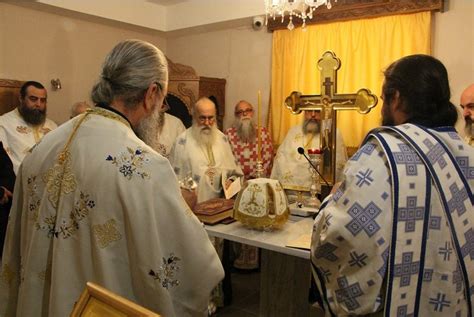 Η τελική εικόνα αδίκησε τις προθέσεις μου. ΕΓΚΑΙΝΙΑ ΤΟΥ ΠΡΩΤΟΥ ΝΑΟΥ ΤΟΥ ΟΣΙΟΥ ΠΑΪΣΙΟΥ ΤΟΥ ΑΓΙΟΡΕΙΤΟΥ ...