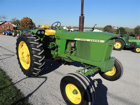 1961 John Deere 3010 Tractors 40 Hp To 99 Hp For Auction At