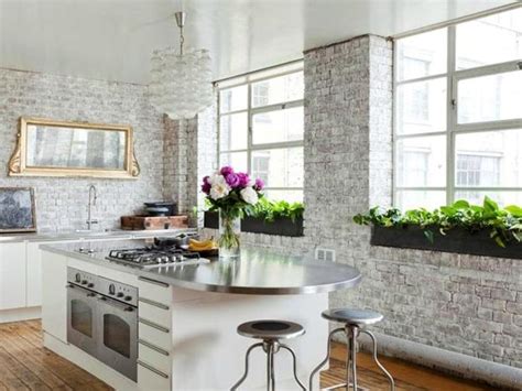 While interior brick walls often convey a sense of history, that certainly doesn't mean they can't also be elegant and contemporary. 22 Exposed Brick Wall Designs Giving Great Look to Modern ...