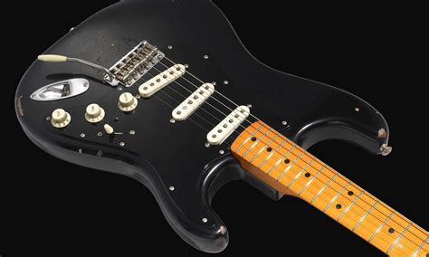 Fender Custom Shop Stratocaster David Gilmour Relic Black Solid Body
