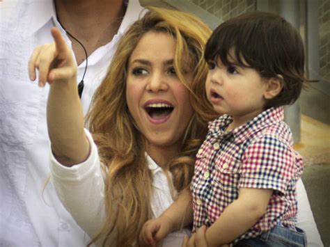 El PequeÑo MilÁn Hijo De Shakira ¿ya Sabe Leer Mx