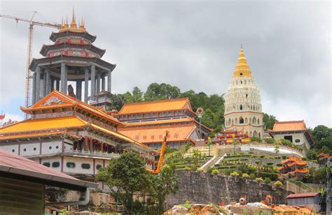 Looking for and penang kek lok si temple tour in malaysia? Guide to Kek Lok Si temple in Air Itam, Penang, Malaysia