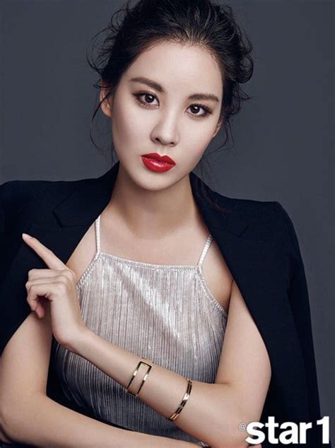 Seohyun Reveals How Girls Generation Talks About Their Future On