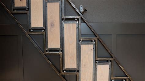 Making A Folding Metal Staircase