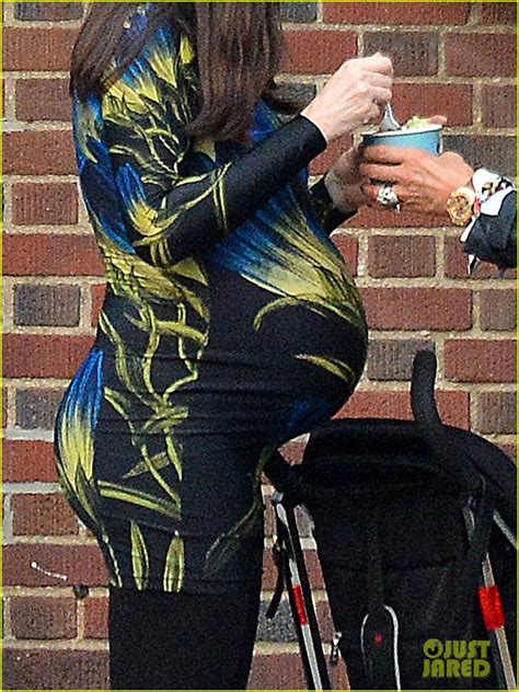 Photo Liv Tyler Gets In Father Daughter Bonding With Dad Steven Tyler 04 Photo 3690324 Just