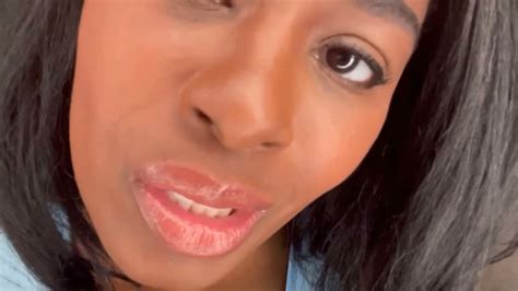 Asmr Close Up Wet Mouth Sounds 👄 Kisses Youtube