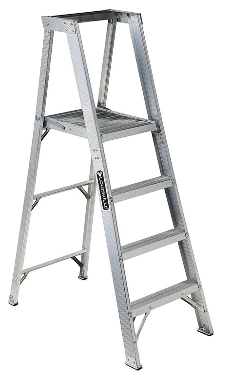 These Lightweight Aluminum Industrial Platform Ladders Have A 375 Lb