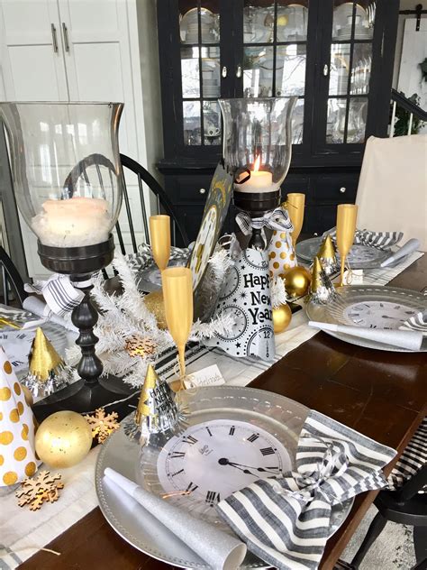 Create A Festive New Years Eve Table * Hip & Humble Style | New year