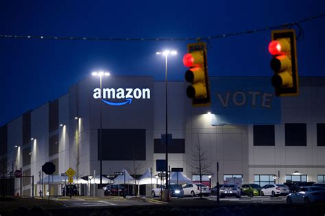 To get started, log in by entering your amazon login. Amazon Argues It Didn't 'Win' Union Fight, Its Employees ...