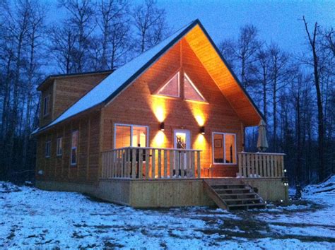 Cozy Cabin In A Winter Wonderland Wintercabin Cozy Pinecabin By