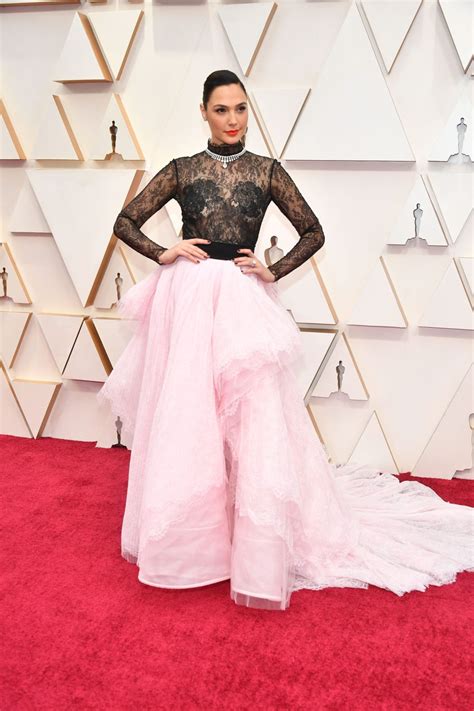 The Best Looks From The 2020 Oscars Red Carpet Fashion Magazine