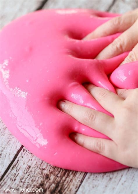 Next, pour 4 ounces of glue into a bowl, and add 1 to 2 drops of food coloring if desired. The 25+ best Easy slime recipe ideas on Pinterest | Slime recipe, Homemade slime and Slime no borax
