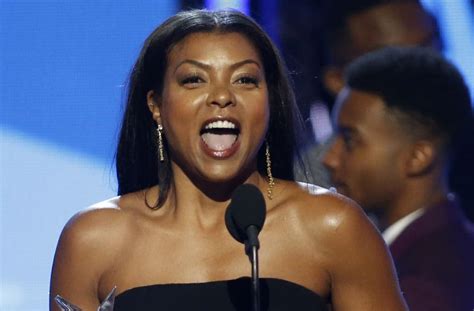 Taraji P Henson Goes Topless In Entertainment Weekly Spread