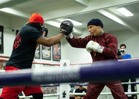 Maybe you would like to learn more about one of these? Photos: Gervonta Davis Putting in Work For Santa Cruz Clash - Boxing News