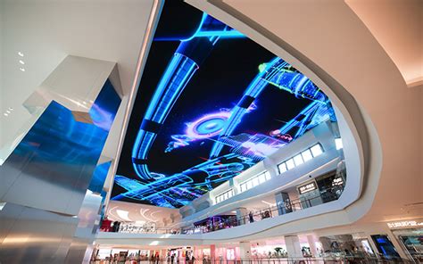 Led Deckeninstallation Einkaufszentrum Mit 1200m² Sky Screen Invidis