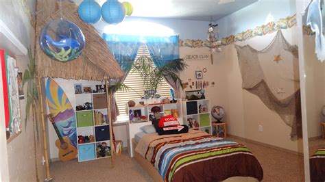 Bear home and cabin decor accessories: Beach themed kids room | Themed kids room, Kids rooms diy ...