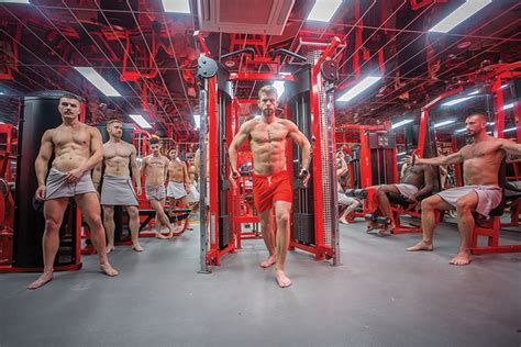 Sweatbox Naked Workout In Soho Gay Gym Every Sunday Qx Magazine