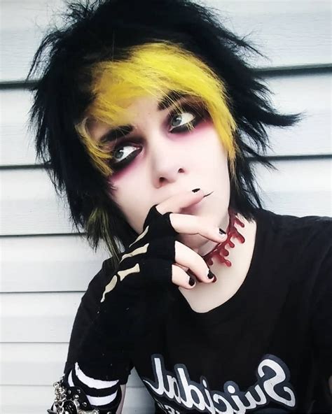 15 Classy Emo Hairstyles For Boys 2022 Trend Child Insider