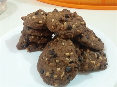 Sekarang, dengan mengikuti resepi amos cookie ini, anda juga boleh cuba membuat biskut ini. ♥Cik Zery♥: Resepi: Biskut Famous Amos Cookies