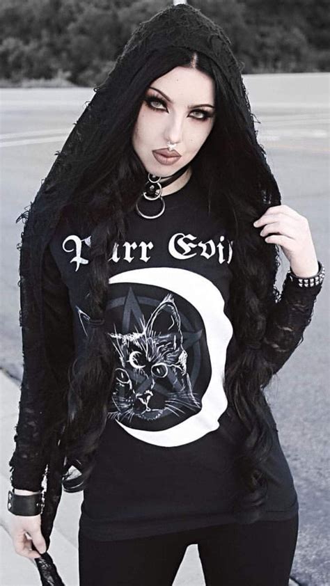 Pin By Laurie Gothic Witch Bitch Pa On Kristiana One And Only Model Gothic Fashion Women