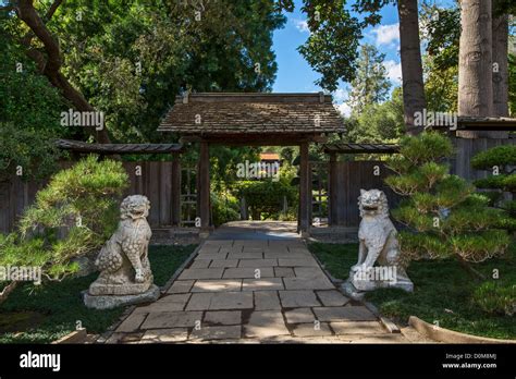 Entrance To The Japanese Gardens At The Huntington Library And