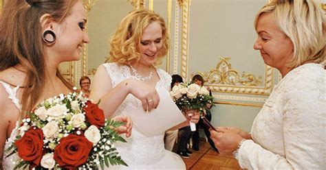 Brides Marry In Russias First Lgbt Wedding Thanks To Legal Loophole