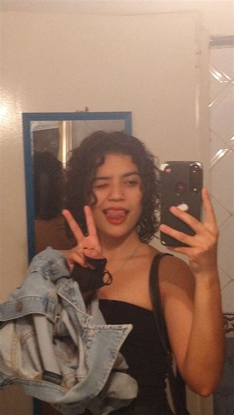 curly hair styles selfie mirror mirrors selfies