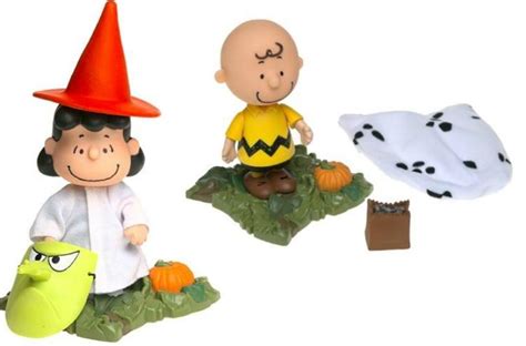 Peanuts Halloween Lucy Witchghost Charlie Brown Great Pumpkin Schulz