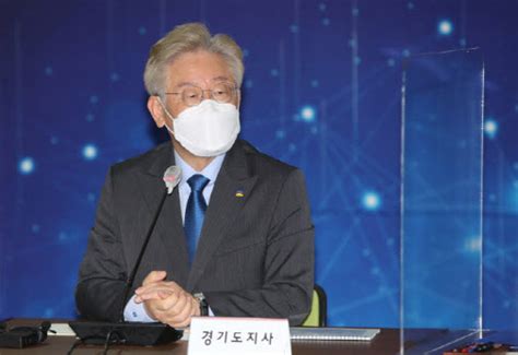 일본 정부, 13일 방위백서 통해 독도 영유권 주장.17년째. 이재명 "日 독도 표기에 모르쇠..도쿄올림픽 보이콧 검토할 때"