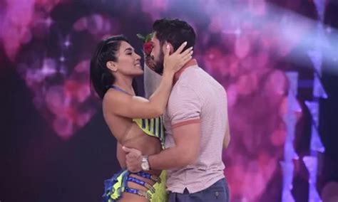 vania bludau su novio la sorprende con tierno mensaje américa noticias