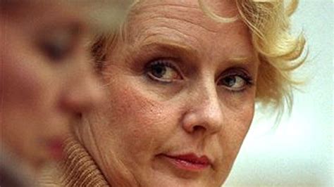 The first season of dirty john. Betty Broderick jailed for shooting her ex husband and his new wife; Know the reason for the ...
